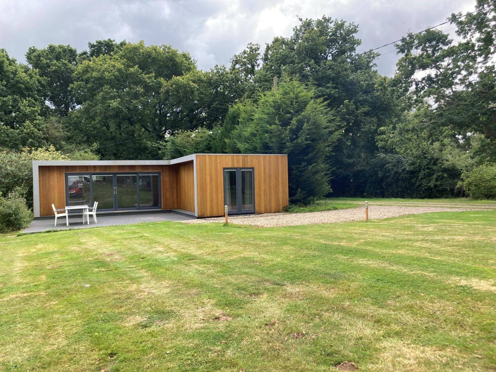 Independent Rural Detached Annexe With Free Private Parking Apartment Canterbury Bagian luar foto