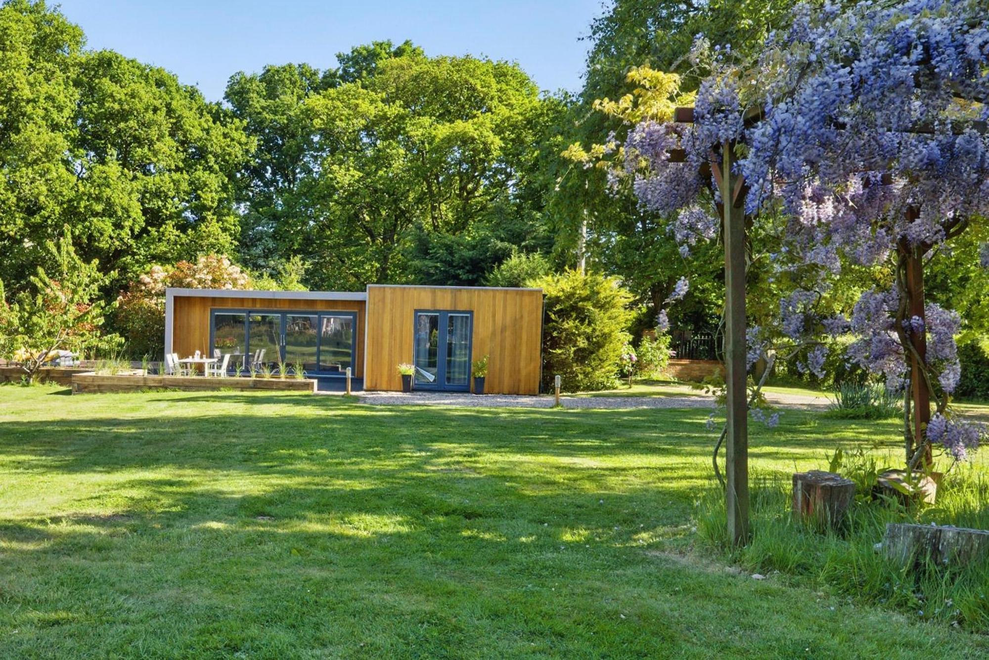 Independent Rural Detached Annexe With Free Private Parking Apartment Canterbury Bagian luar foto